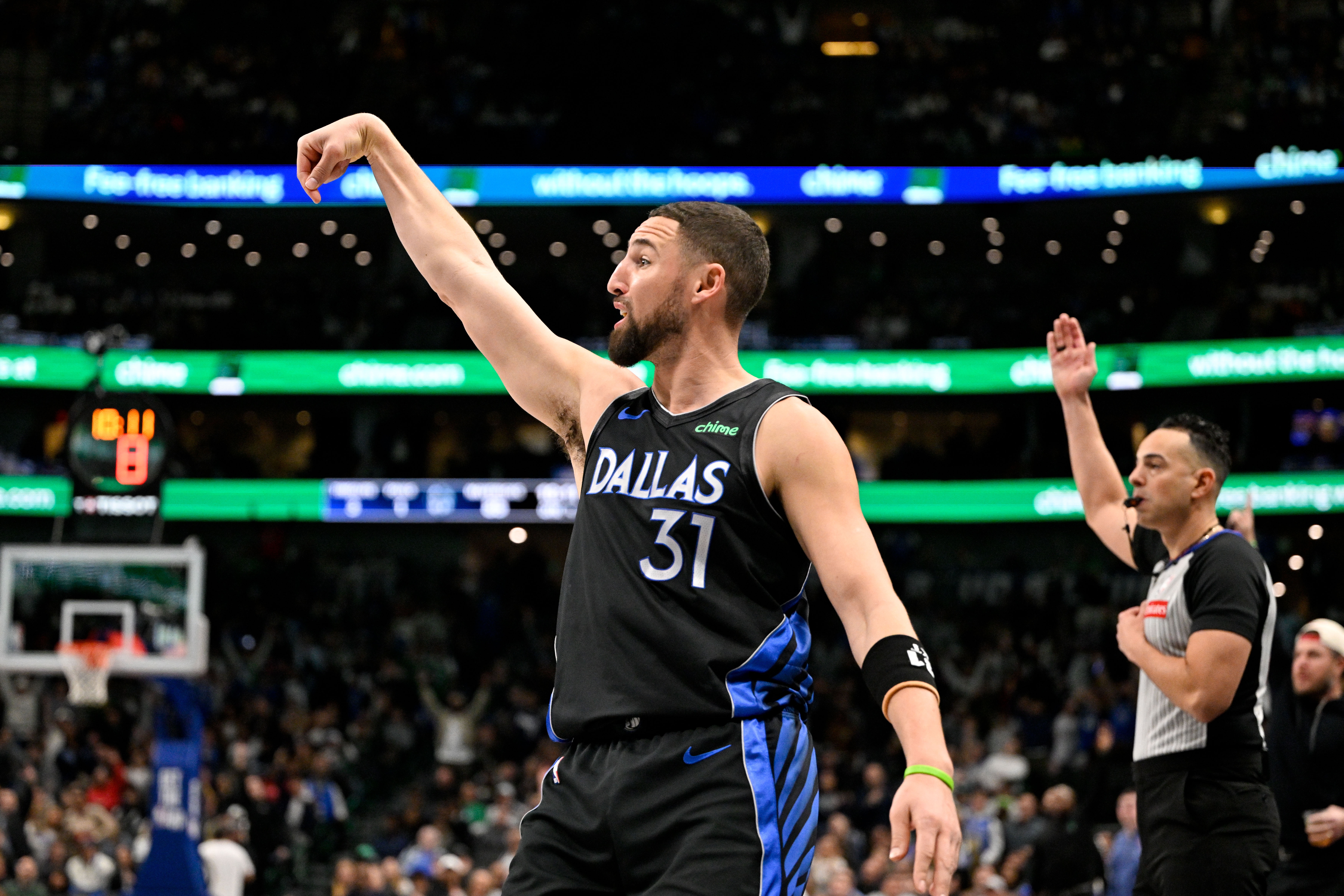 九游方网-克里斯蒂：克莱接受替补角色展示了他的品格 以及他对胜利的渴望