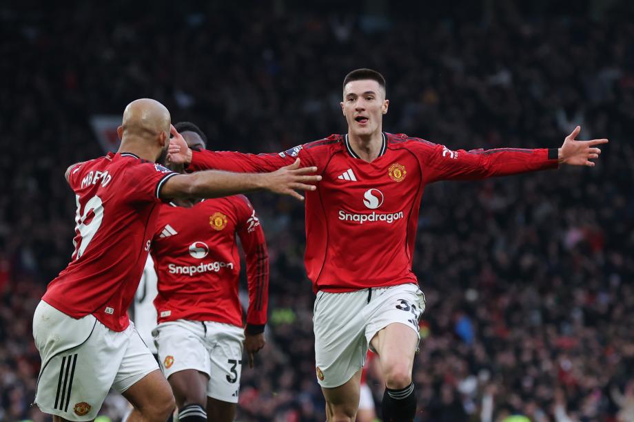 九游方网-英超-曼联3-2绝杀富勒姆 重返积分榜第四