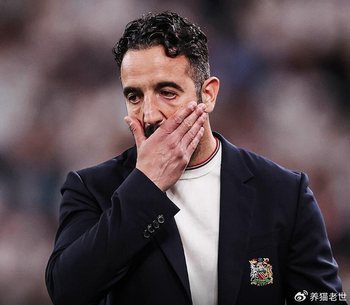 九游方网-恭喜曼联，扭亏为盈！拉爵士功不可没，卡里克有望带来1亿英镑收入|托马斯-卡里克|欧冠|财报|票价|俱乐部_新浪体育_新浪新闻