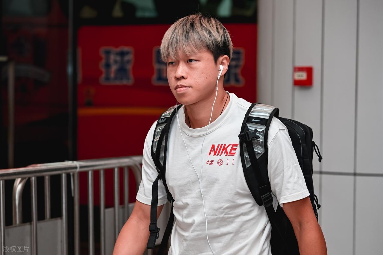 九游娱乐-意外！曝茹子楠已离开北京国安，原因让人无奈，球队开局就陷困境